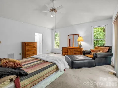385 Park Street Columbus NC 28722