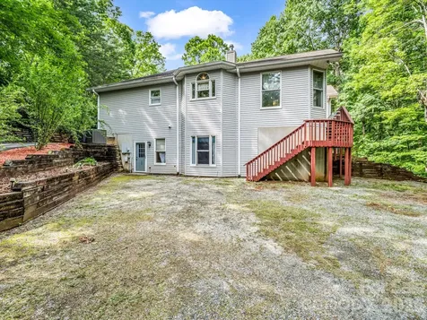385 Park Street Columbus NC 28722