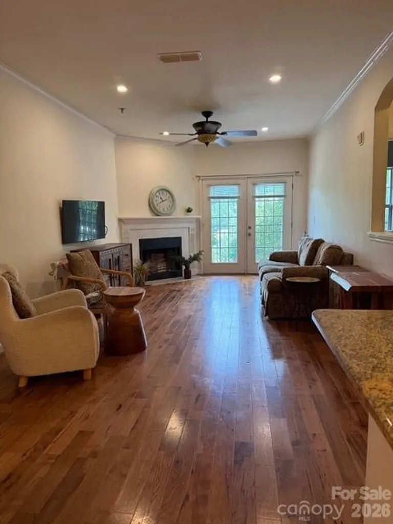 200 Vista Lake Drive Candler NC 28715