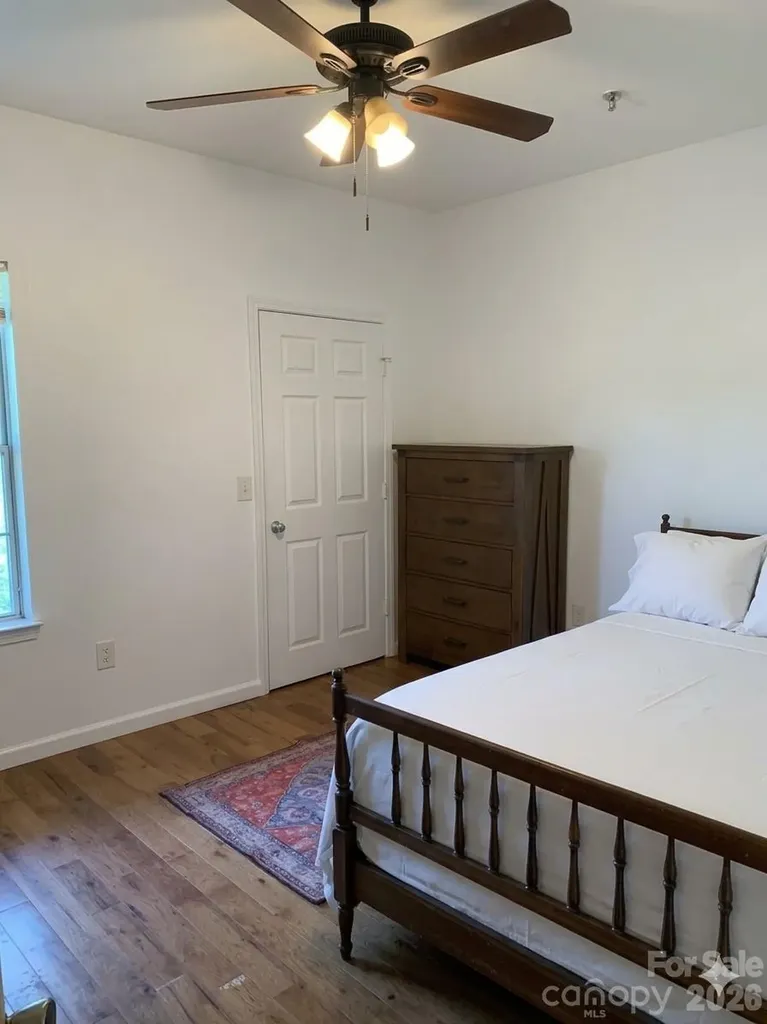 200 Vista Lake Drive Candler NC 28715