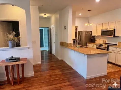 200 Vista Lake Drive Candler NC 28715