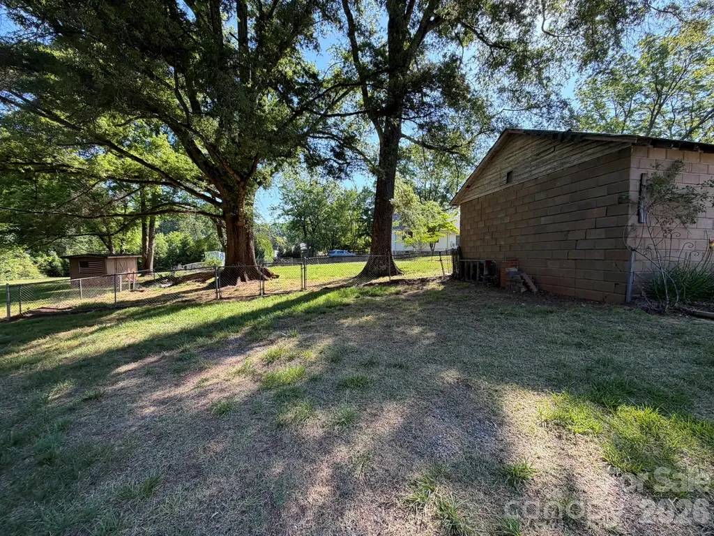 3070 W Main Street Claremont NC 28610