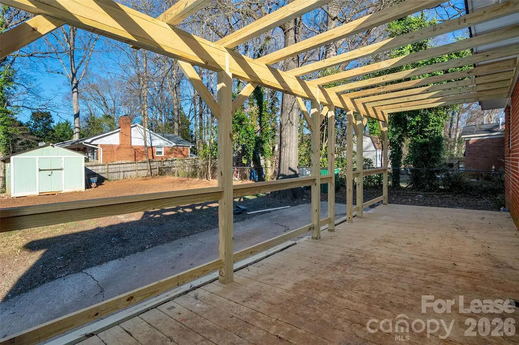 5001 Kistler Avenue Charlotte NC 28205