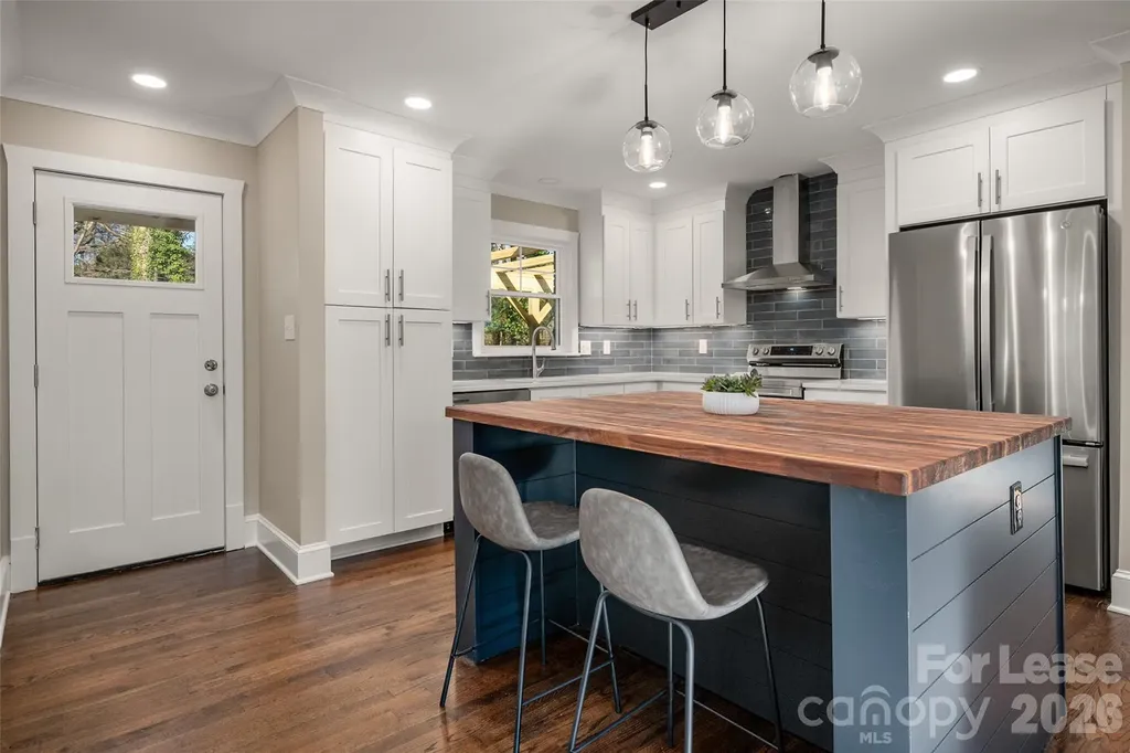 5001 Kistler Avenue Charlotte NC 28205