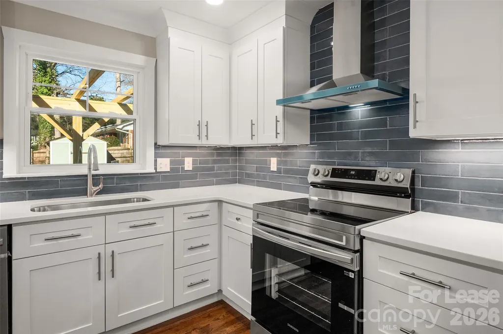 5001 Kistler Avenue Charlotte NC 28205
