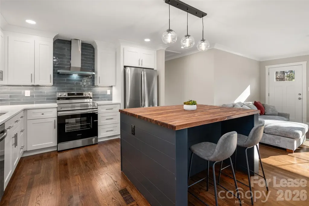 5001 Kistler Avenue Charlotte NC 28205