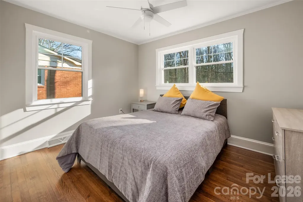 5001 Kistler Avenue Charlotte NC 28205