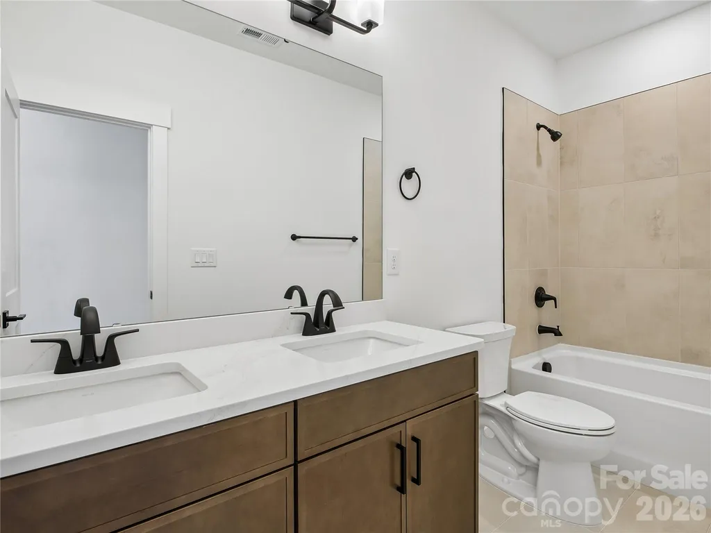 4122 Pinekirk Drive Charlotte NC 28269