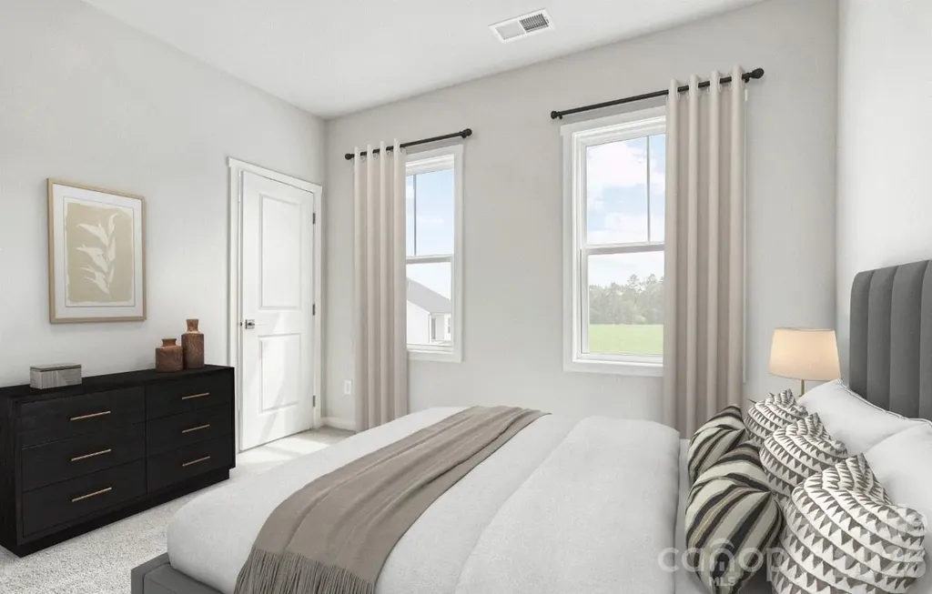 4122 Pinekirk Drive Charlotte NC 28269