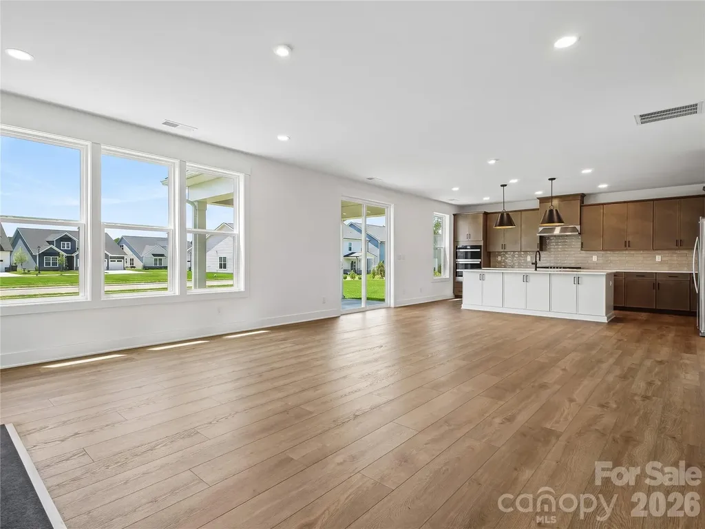 4122 Pinekirk Drive Charlotte NC 28269