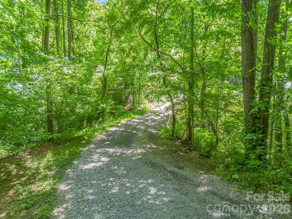 21 Wits End Trail Swannanoa NC 28778