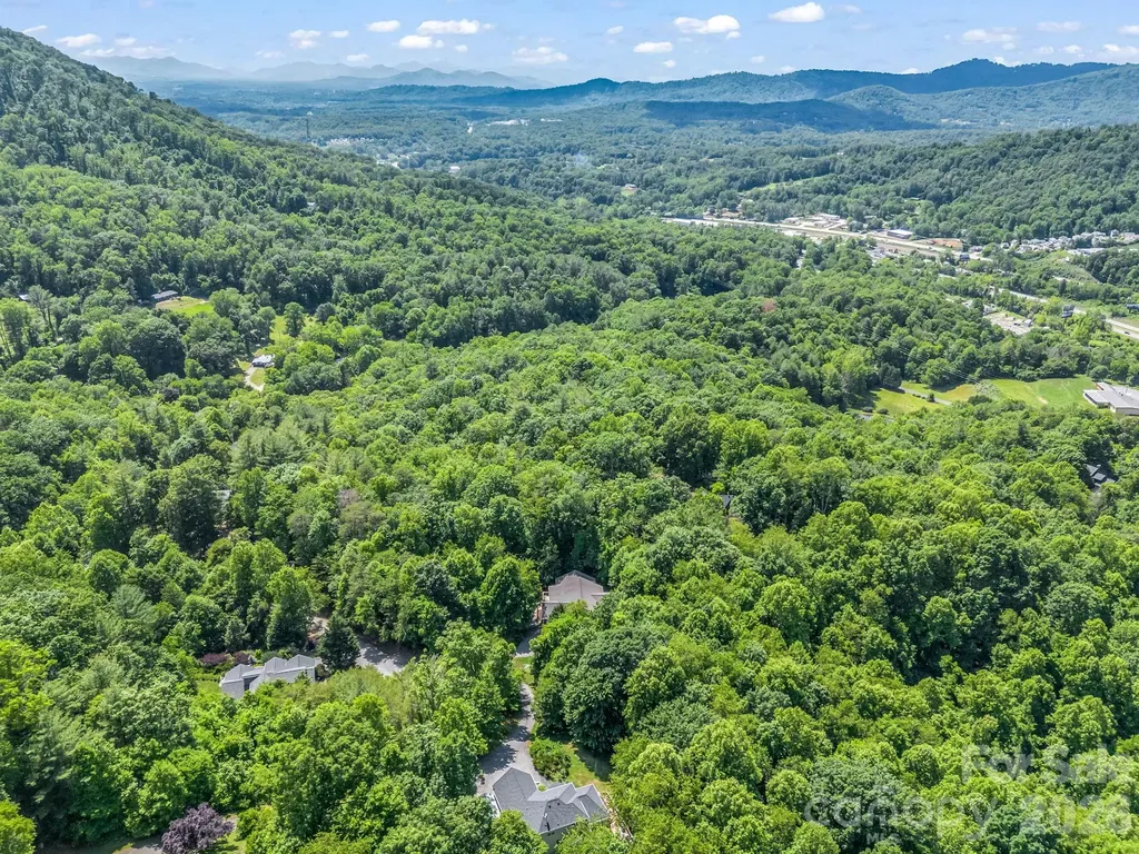 21 Wits End Trail Swannanoa NC 28778