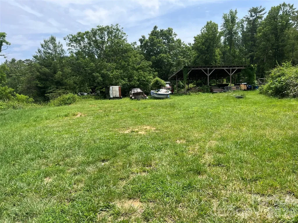 99999 Jones Road Fletcher NC 28732