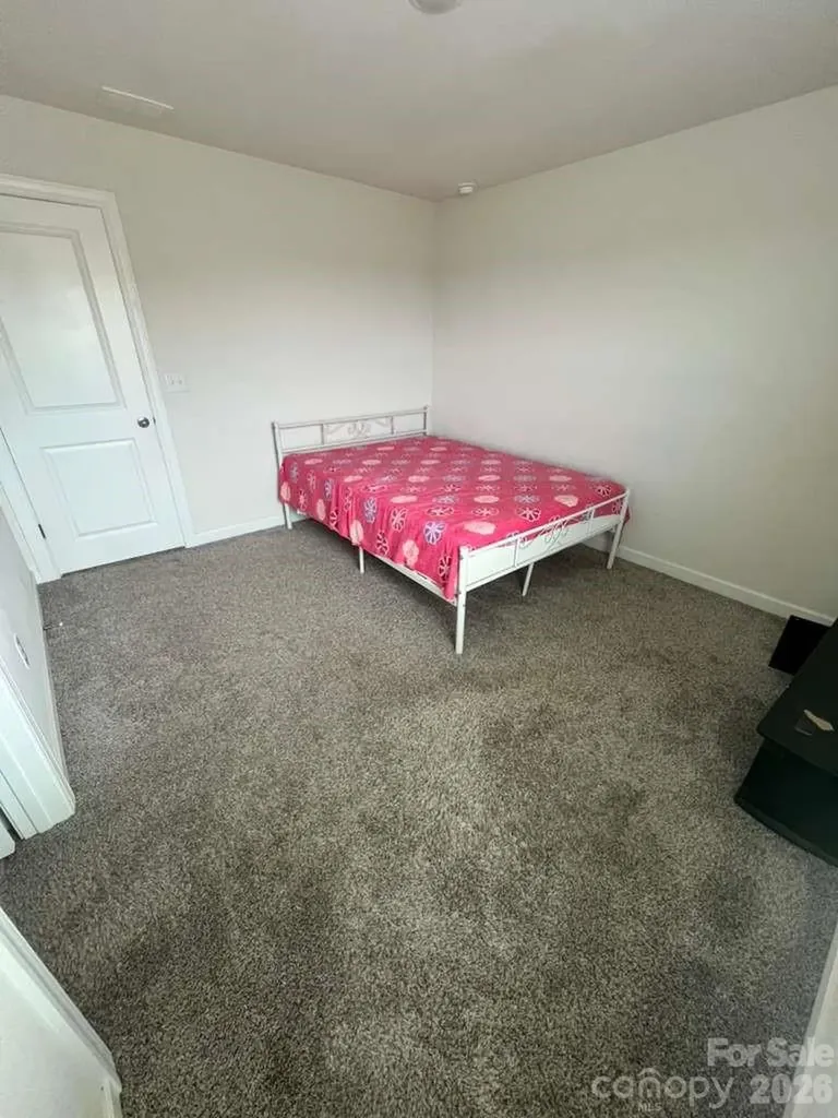 11908 Redleaf Drive Charlotte NC 28215