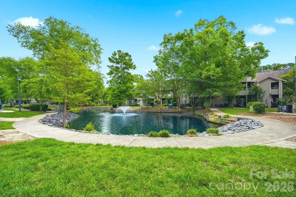 2500 Stradbrook Drive Charlotte NC 28210