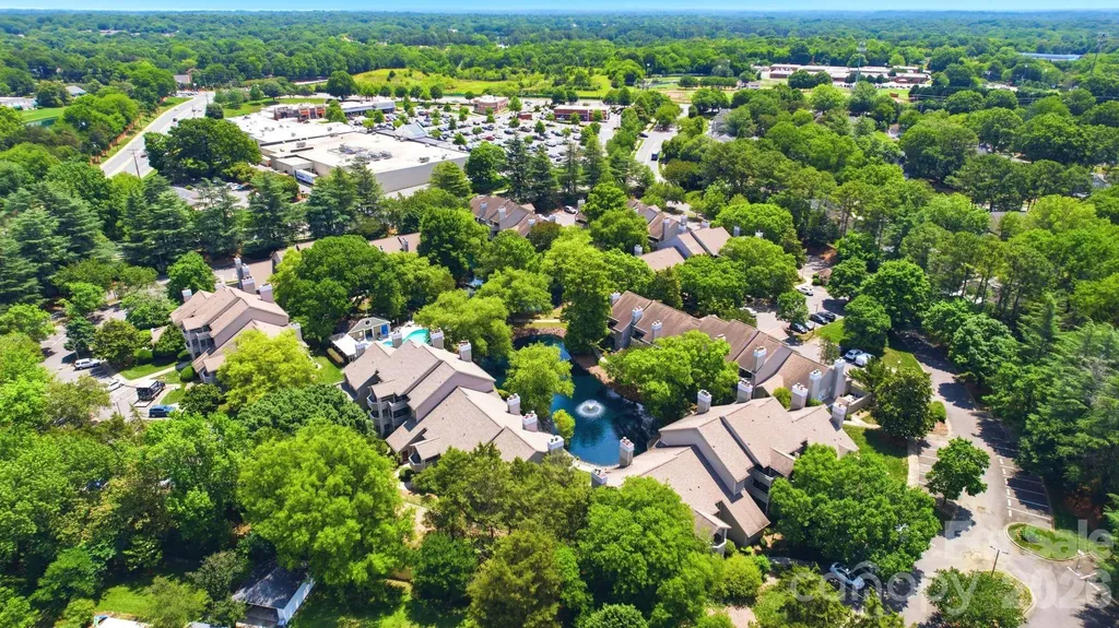 2500 Stradbrook Drive Charlotte NC 28210
