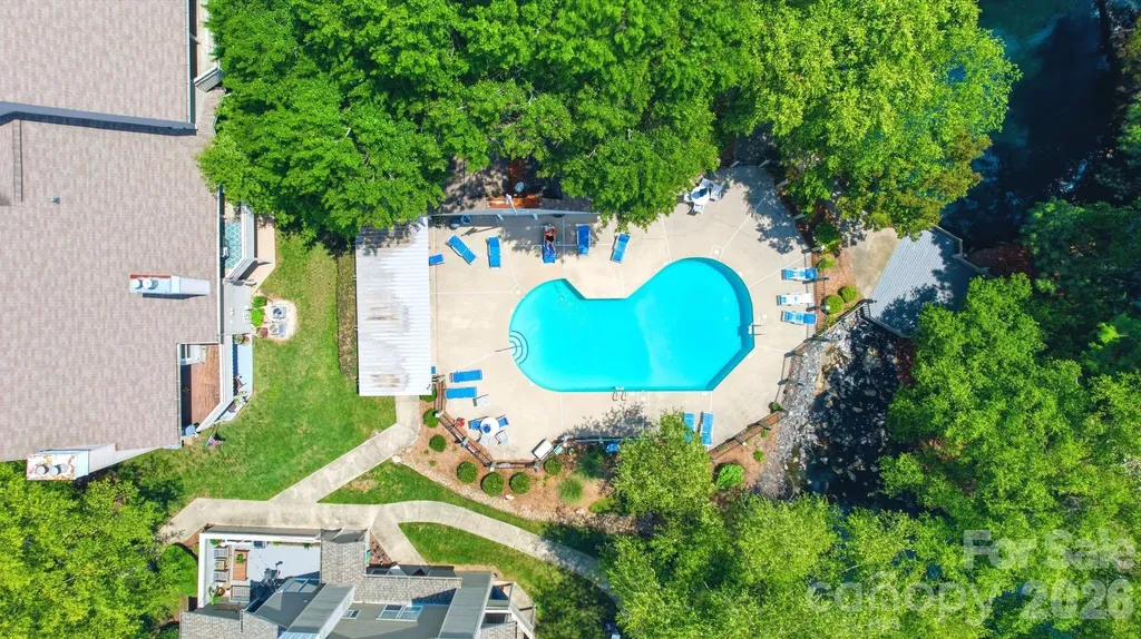 2500 Stradbrook Drive Charlotte NC 28210