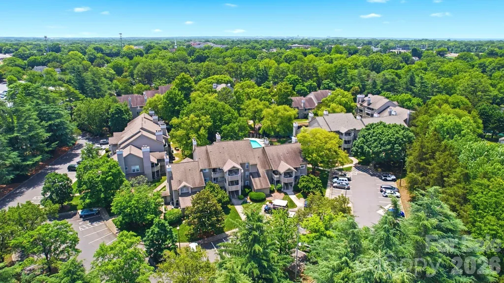 2500 Stradbrook Drive Charlotte NC 28210
