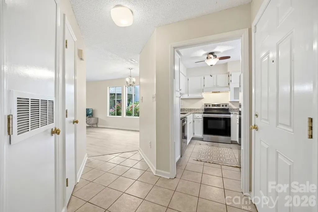 2500 Stradbrook Drive Charlotte NC 28210