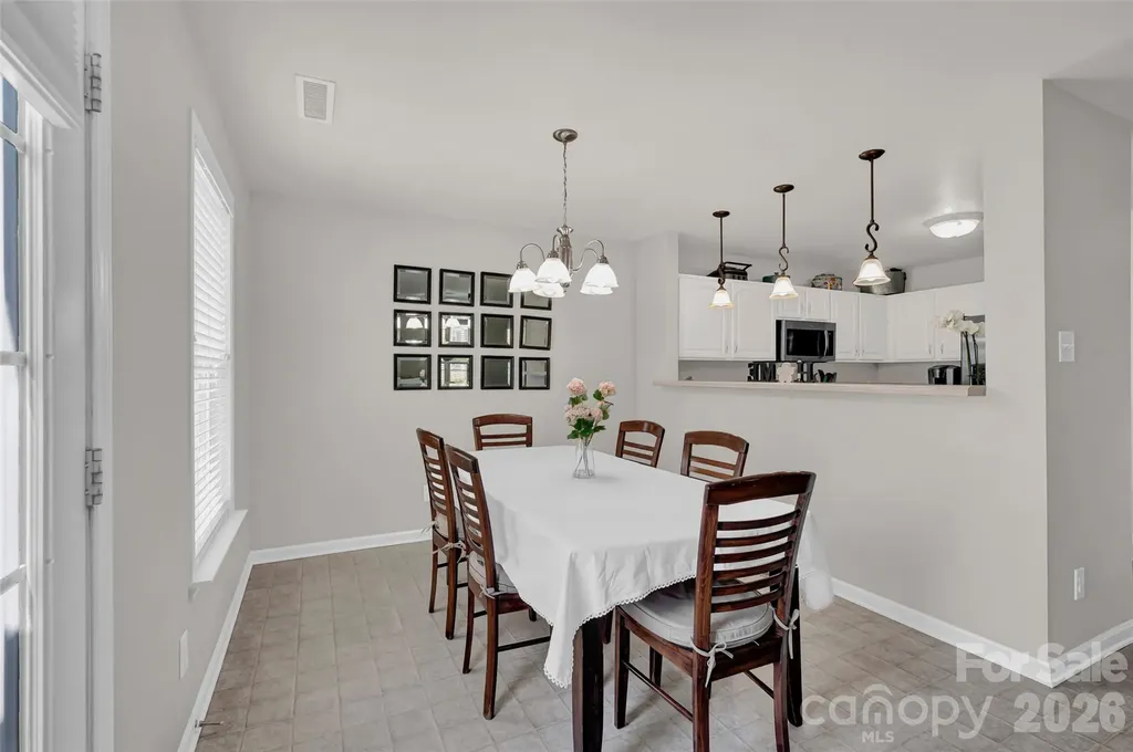211 Wolf Creek Lane Statesville NC 28625