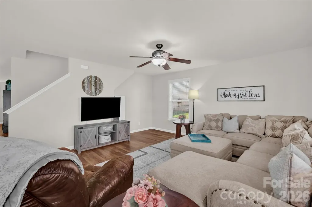211 Wolf Creek Lane Statesville NC 28625
