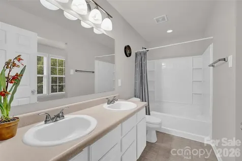 211 Wolf Creek Lane Statesville NC 28625