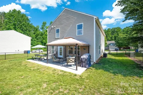 211 Wolf Creek Lane Statesville NC 28625