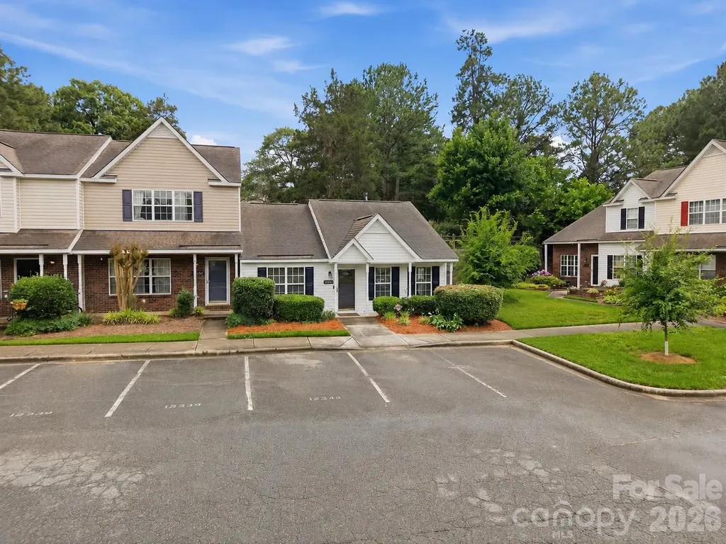 12343 Bluestem Lane Charlotte NC 28277