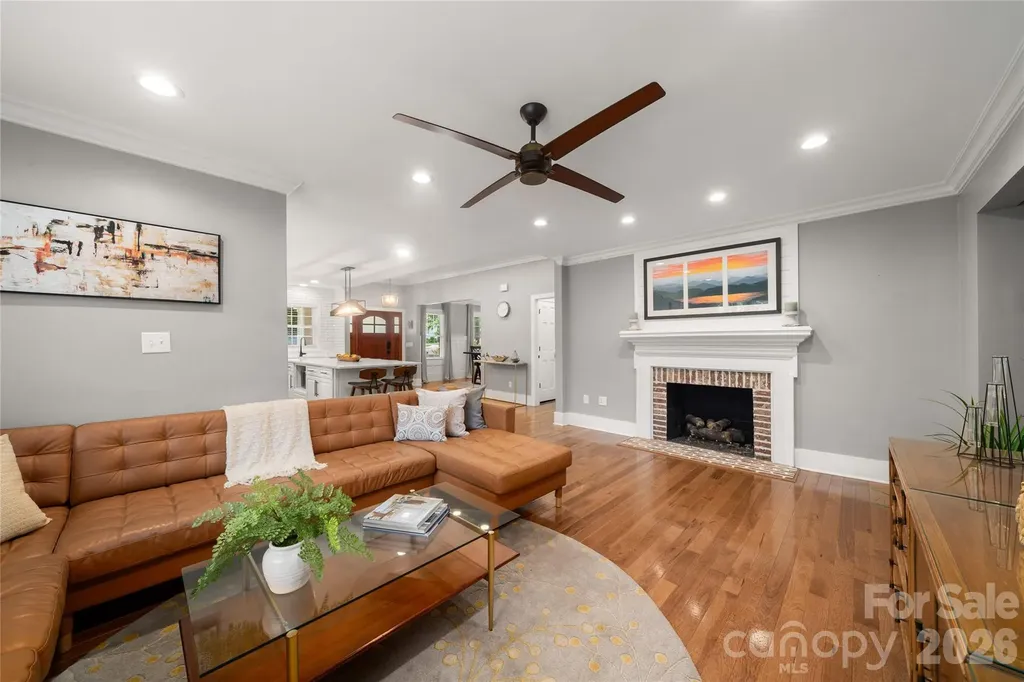 1921 Cumberland Avenue Charlotte NC 28203