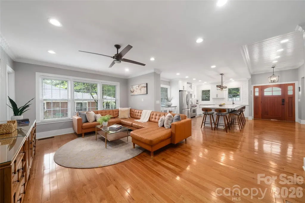 1921 Cumberland Avenue Charlotte NC 28203
