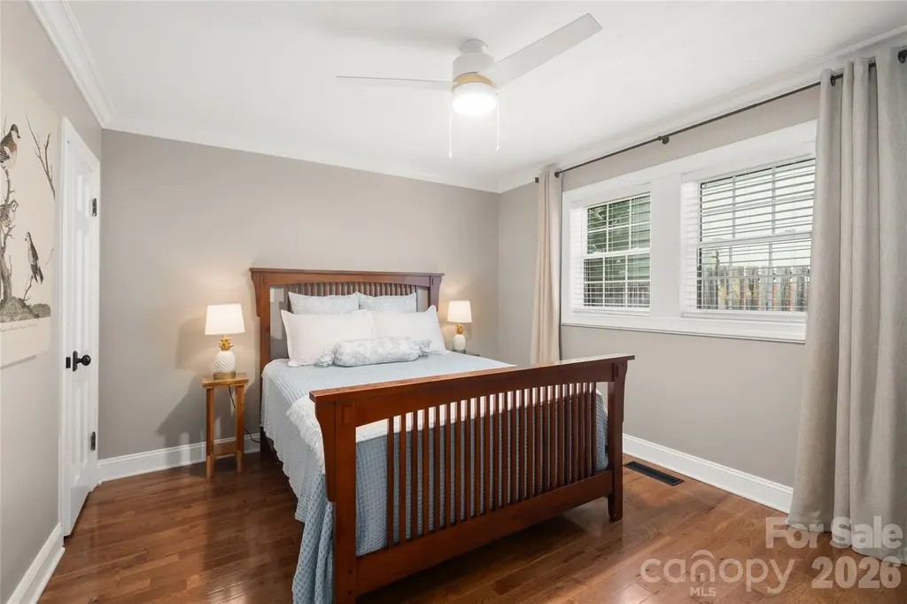 1921 Cumberland Avenue Charlotte NC 28203