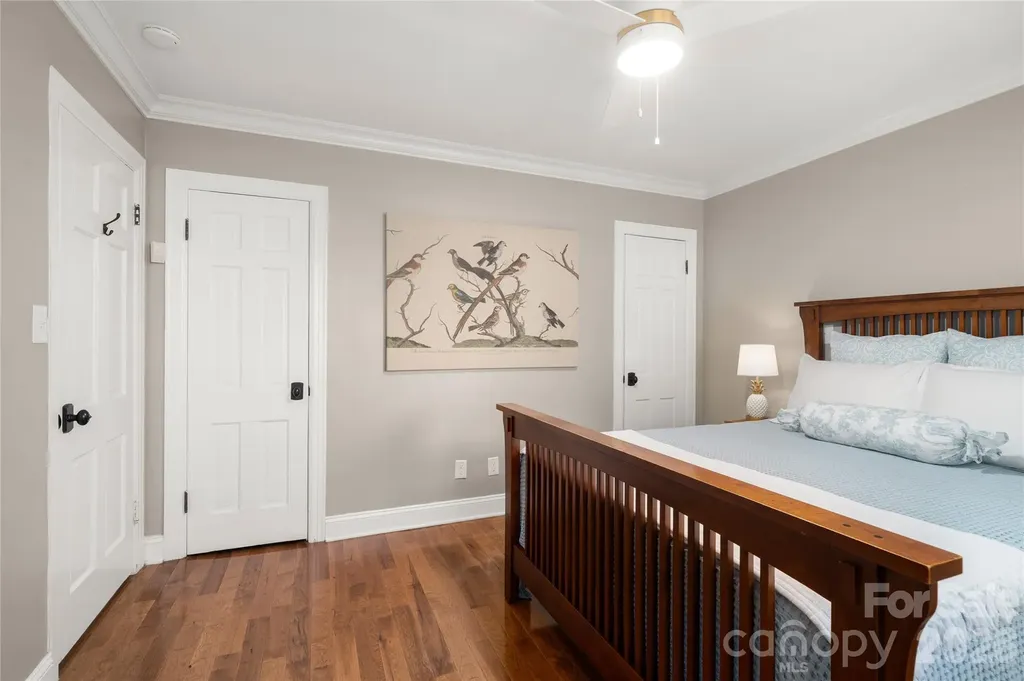 1921 Cumberland Avenue Charlotte NC 28203