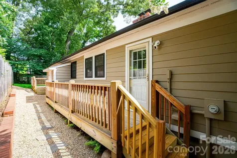 1921 Cumberland Avenue Charlotte NC 28203