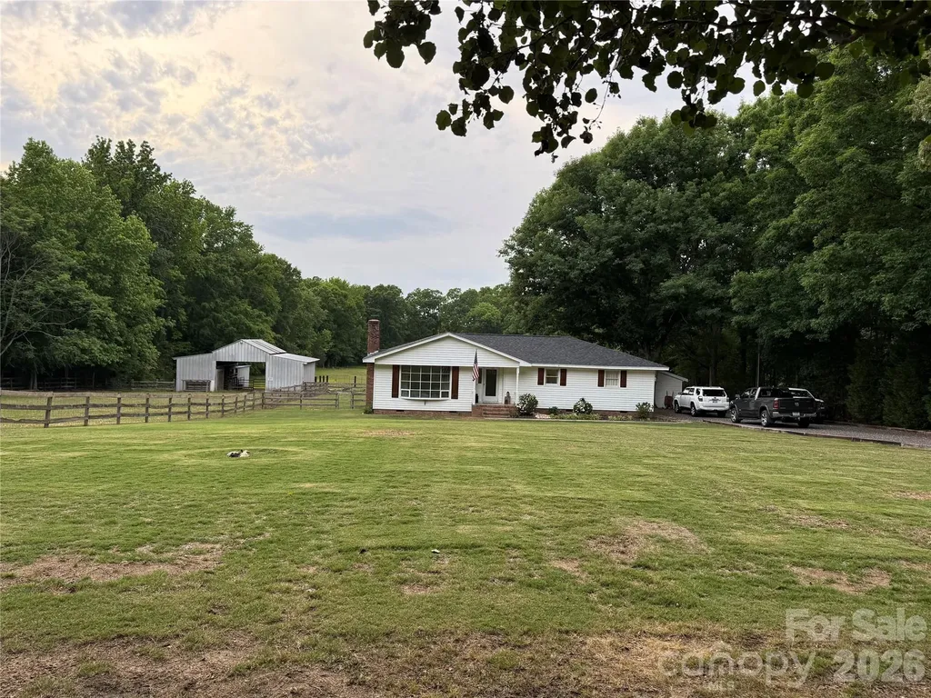 1609 Hall Road Chester SC 29706