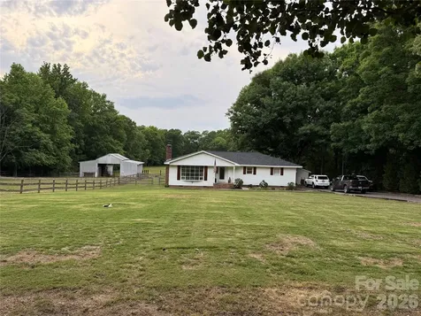 1609 Hall Road Chester SC 29706