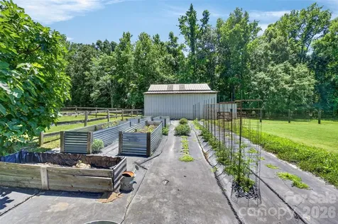 1609 Hall Road Chester SC 29706