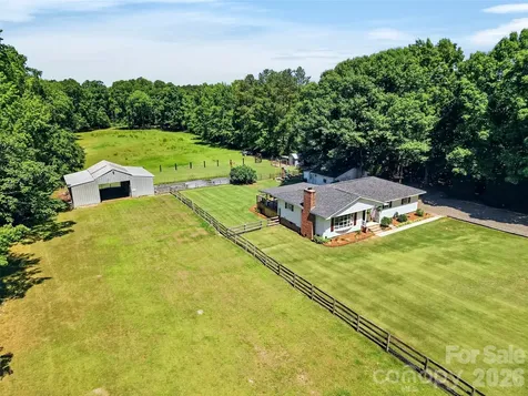 1609 Hall Road Chester SC 29706