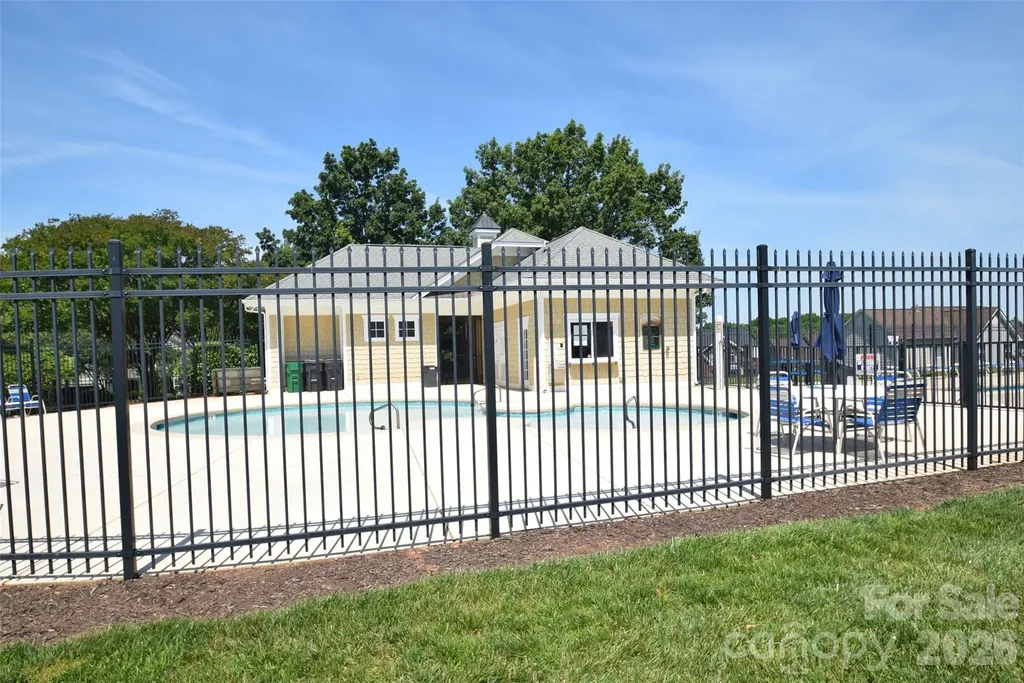 3419 Ashley View Drive Charlotte NC 28213