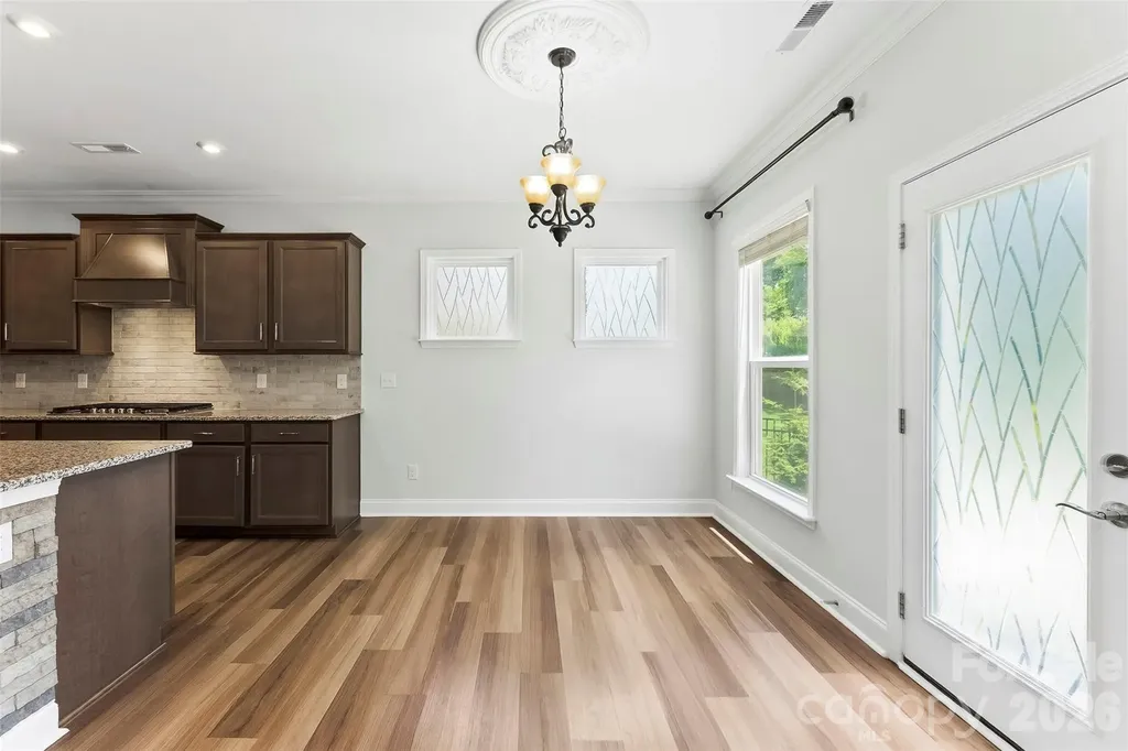 1318 Poppy Way Matthews NC 28104