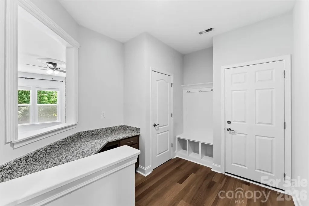 1318 Poppy Way Matthews NC 28104
