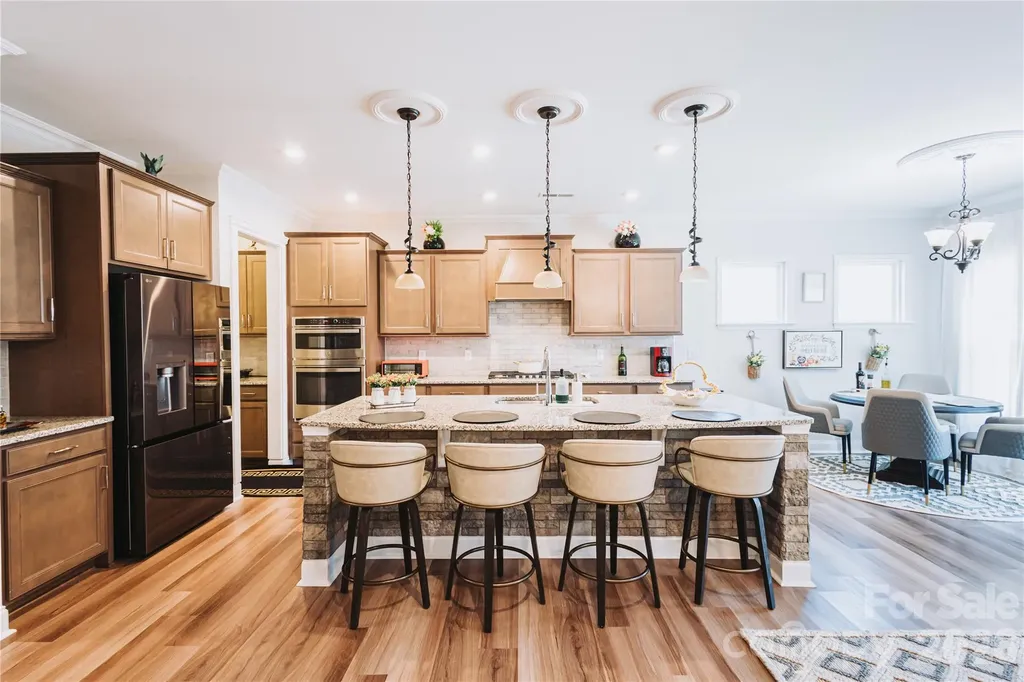 1318 Poppy Way Matthews NC 28104
