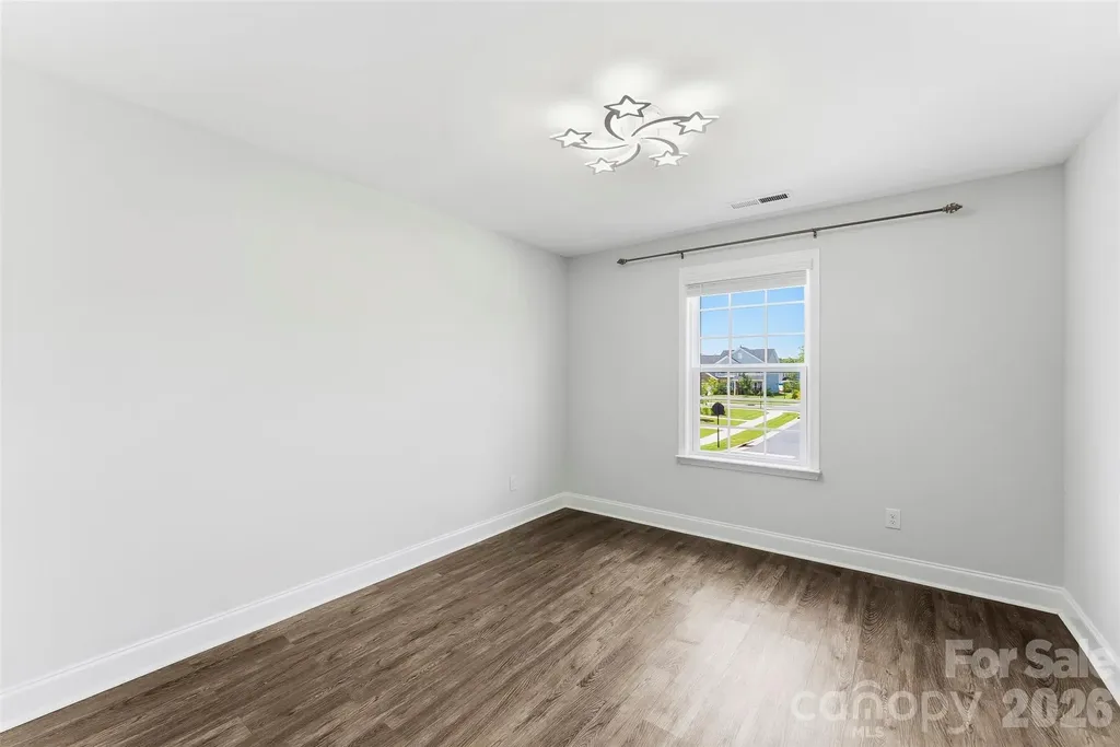 1318 Poppy Way Matthews NC 28104