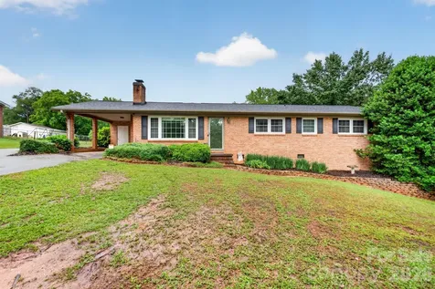 1172 Rainbow Circle Catawba SC 29704