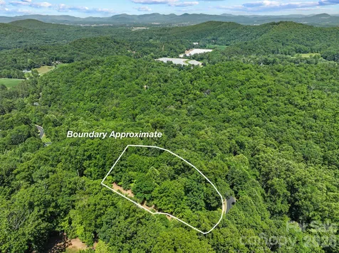 472 Mills River Way Horse Shoe NC 28742