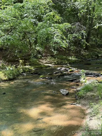 8186 Old Nc Highway 60 Roaring River NC 28697