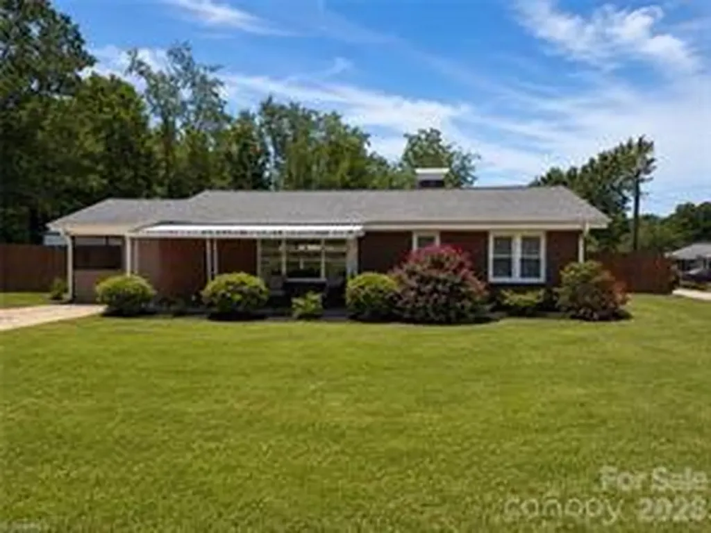 4685 Rock Creek Road Hayes NC 28635
