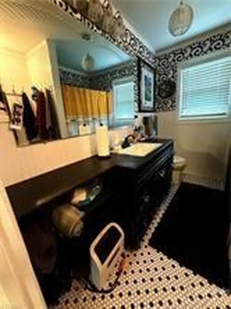 4685 Rock Creek Road Hayes NC 28635