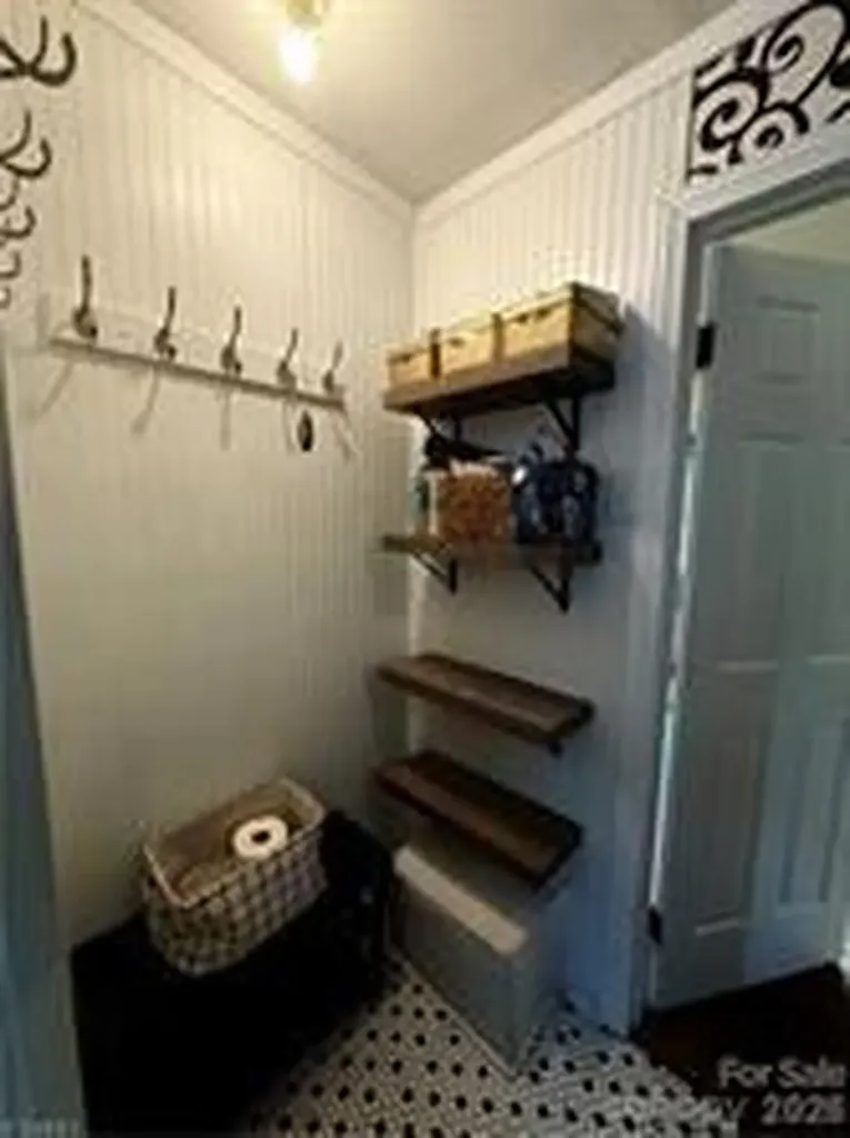 4685 Rock Creek Road Hayes NC 28635