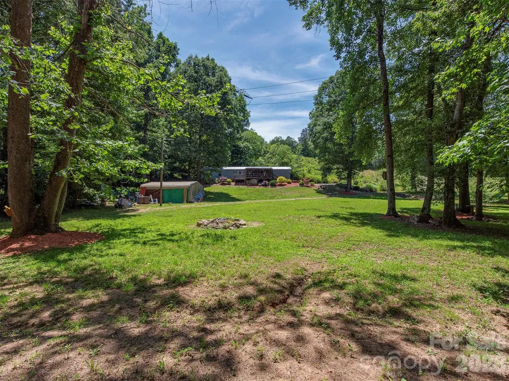 3901 Hickory Highway Statesville NC 28677