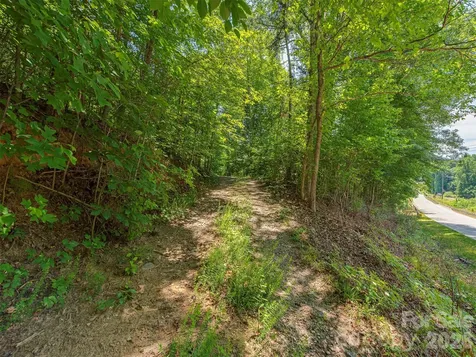 3901 Hickory Highway Statesville NC 28677